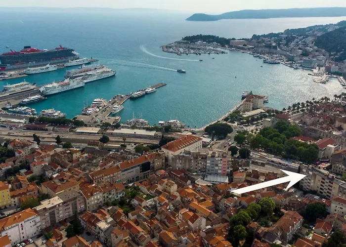 Luxury 2 Daire Split