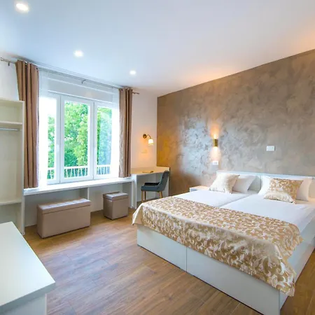 Luxury 2 Apartamento