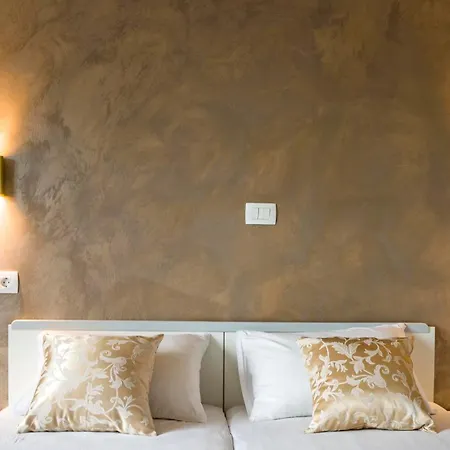Luxury 2 * Spalato
